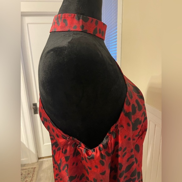 CBR Scarlet red/animal print, neck strap, off shoulder blouse, size L, like new - Picture 7 of 7